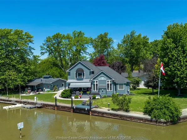 371 Aloha Dr, Tecumseh, ON N8N 1K1