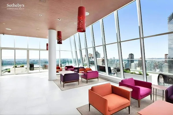 Rented by Sotheby's International Realty | media 29