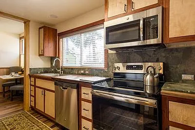 623 Hill St #2 — Photo 8