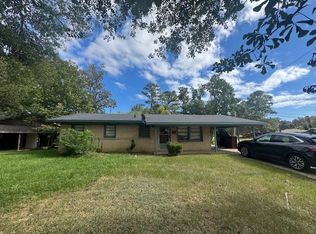 852 Huntington Ln, Shreveport, LA 71106