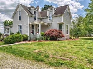 832 N Two Story Rd, Boonville, IN 47601