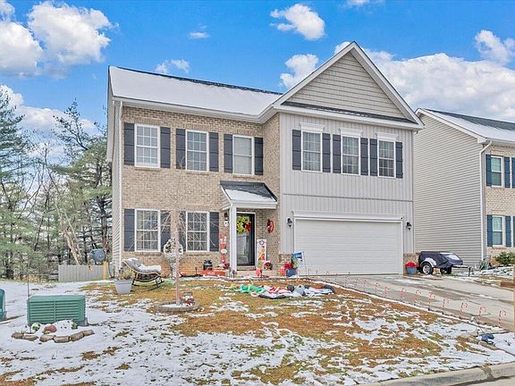 4th image of 2060 Heys Ln