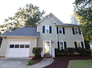 211 Amberglow Pl, Cary, NC 27513