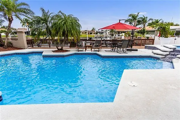 3534 Seaway Dr — Photo 25