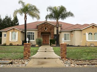 10221 Clover Ranch Dr, Sacramento, CA 95829