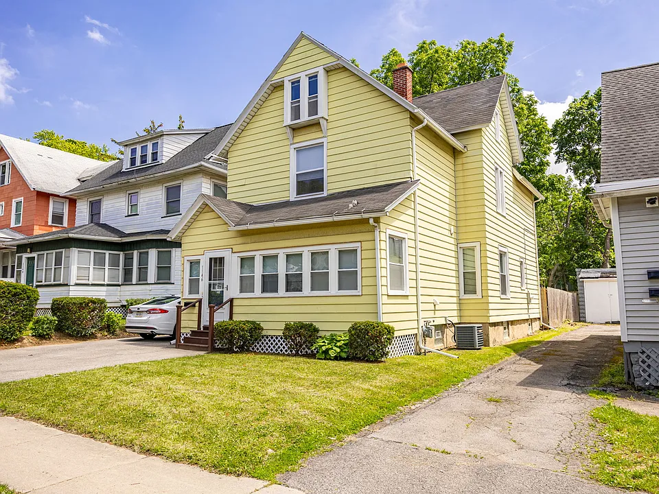 1146 S Plymouth Ave