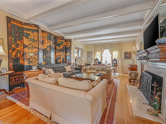 3rd image of 5222 Browvale Ln