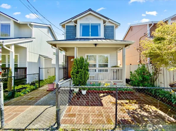 10050 19th Avenue SW, Seattle, WA 98146