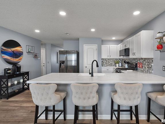 5th image of 1719 Carson Dr