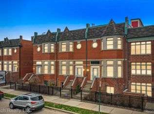 212 Erskine St, Detroit, MI 48201