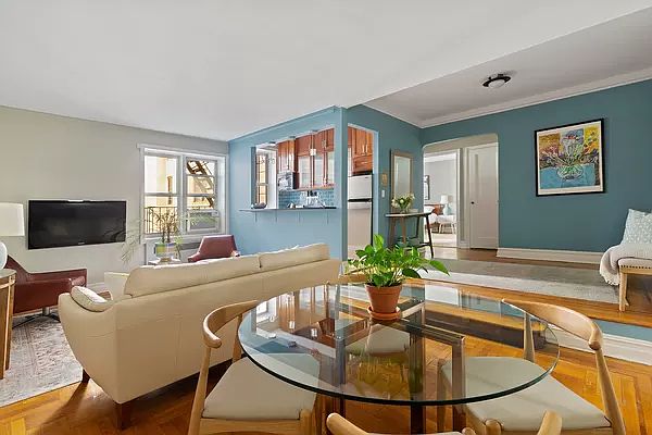 1st image of 55 Eastern Pkwy APT 2H