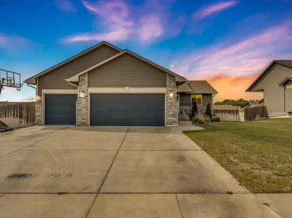 3463 E Hickam Ct, Derby, KS 67037