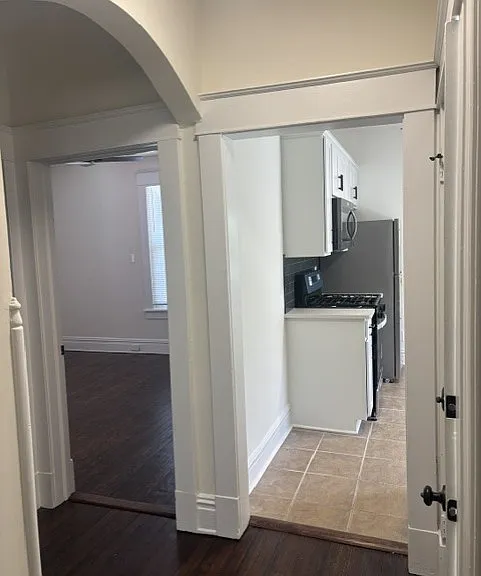 411 W 24th St #2 — Photo 8