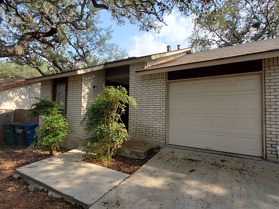 3rd image of 8930 Hambledon Dr