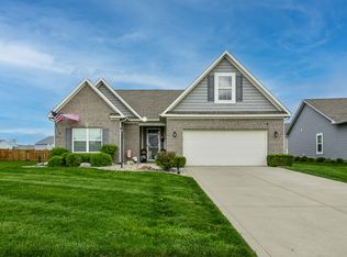 6432 W Waters Edge Ct, Greenfield, IN 46140