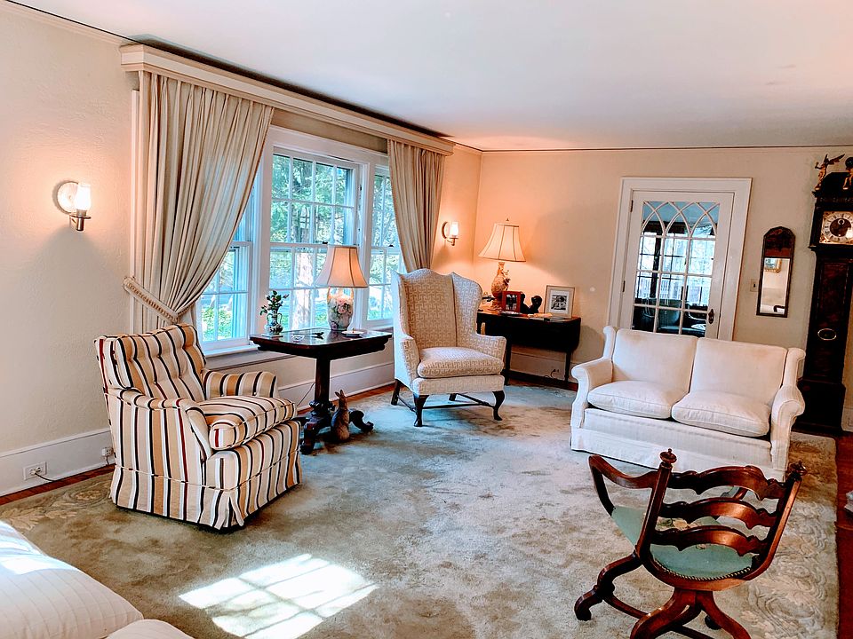 105 Kingwood Park, Poughkeepsie, NY 12601 Zillow