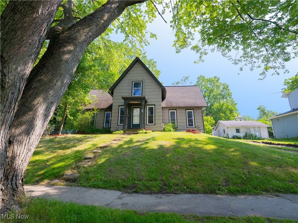Real estate listing image