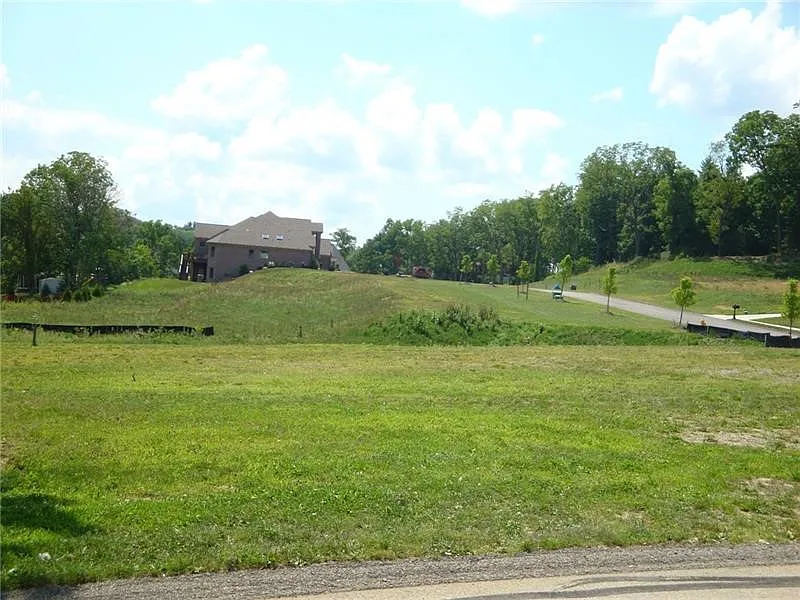 400 Forest Estates Dr photo 1