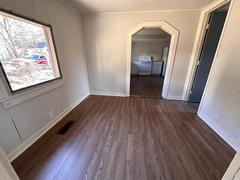 2765 Sunset Ave — Photo 6