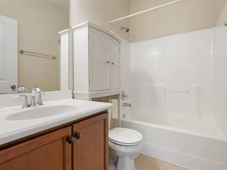 2084 Tanners Mill Dr — Photo 23