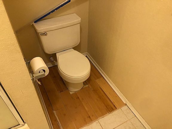 5th image of 312 Pine Cove Ct