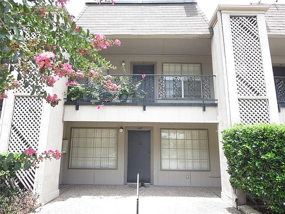 2nd image of 5550 N Braeswood Blvd APT 107