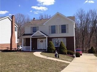 1507 N Randolph Dr, Clairton, PA