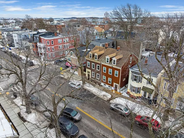 867 E Broadway, Boston, MA 02127