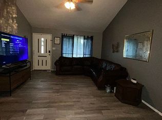 221 Lipscomb St, Cleburne, TX 76031