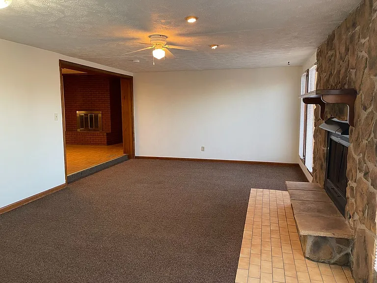 2922 Quivira Ave — Photo 5