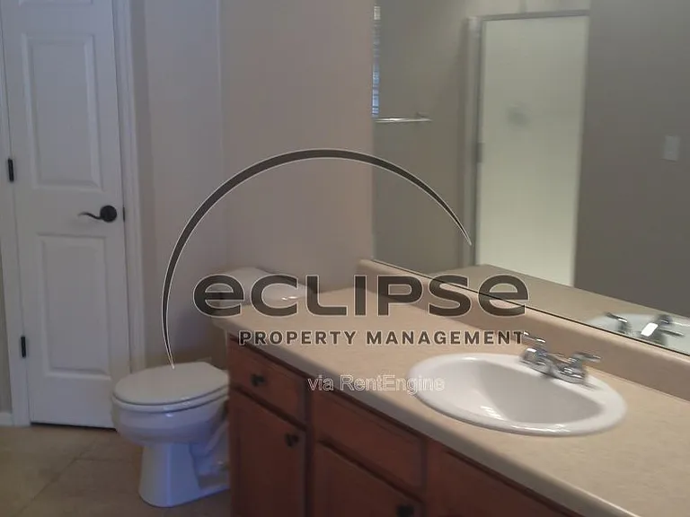 625 S Maple St #3 — Photo 4