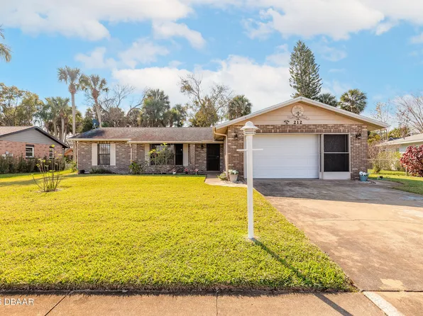 212 Wellington Dr, Daytona Beach, FL 32119