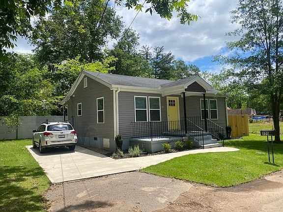 2nd image of 125 Dobbs St