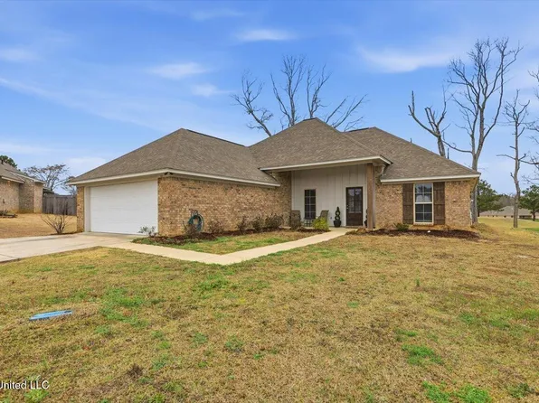 608 Westfield Dr, Pearl, MS 39208