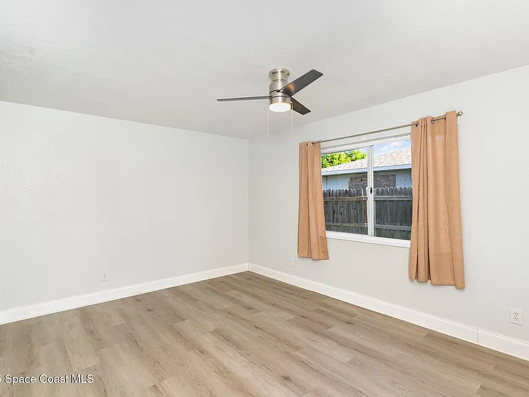 122 Atlas Ln — Photo 9