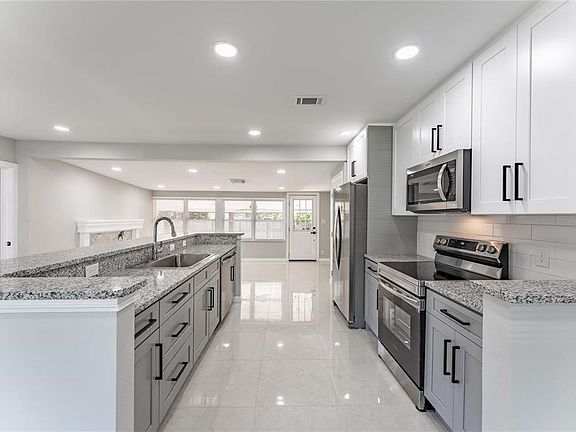 5th image of 845 Floral Dr