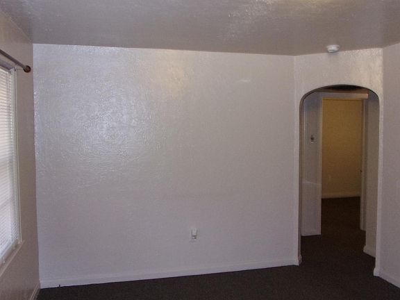 5th image of 1244 Elm Ave