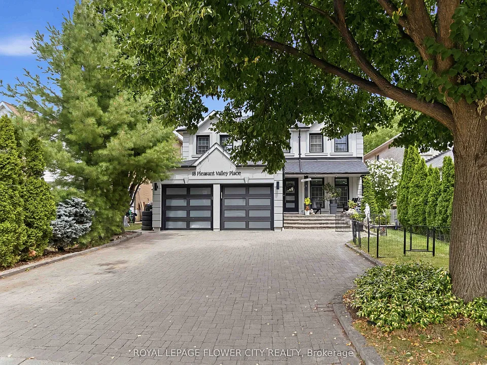 18 Pleasant Valley Pl