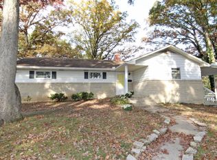 14 Sandcreek Pl, Decatur, IL 62521