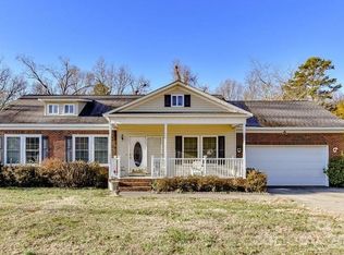 6228 Vernedale Rd, Charlotte, NC 28212