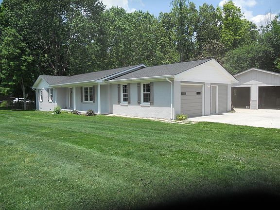 2nd image of 302 Greggview St