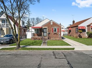 225-19 114th Rd, Cambria Heights, NY 11411