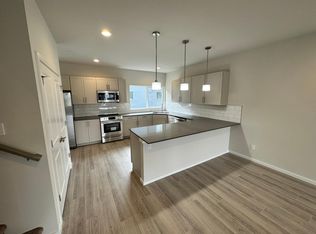 17417 W Main St #C102, Monroe, WA 98272