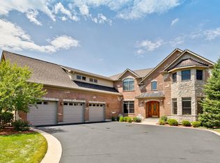 406 Fox Glove Ln, Barrington, IL 60010