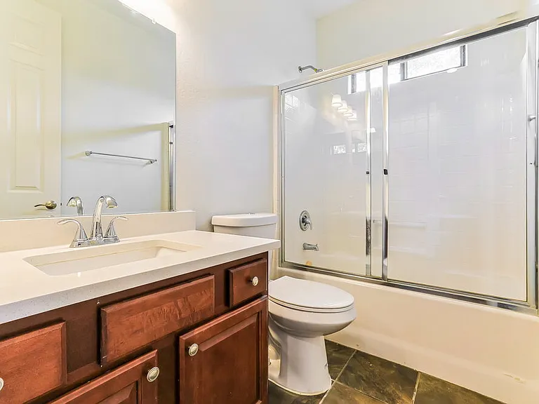 2172 E Pima Ave — Photo 16