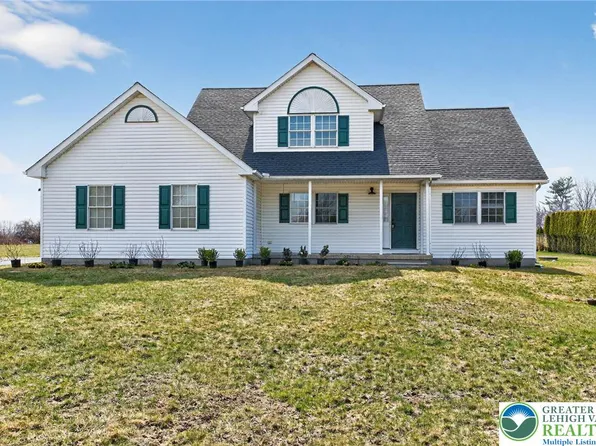 2120 Seipstown Rd, Fogelsville, PA 18051