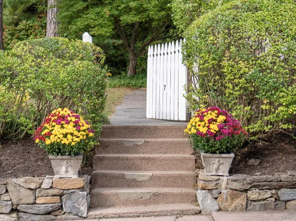7 Liberty Street, Ossining, NY 10562