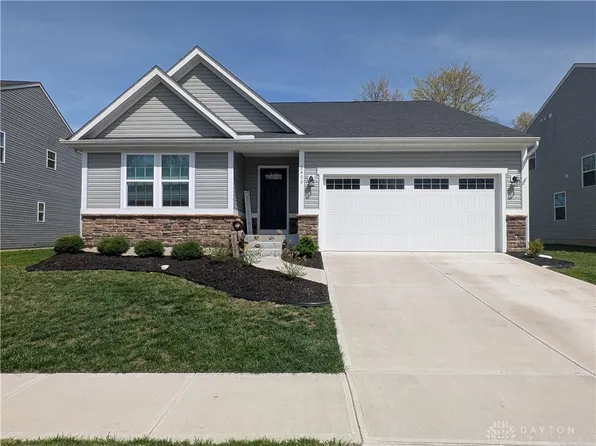 2408 Valleybrook Ct, Batavia, OH 45103