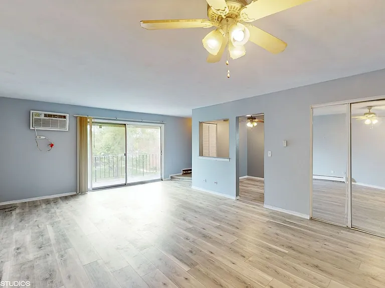 8111 Waterbury Ct — Photo 35