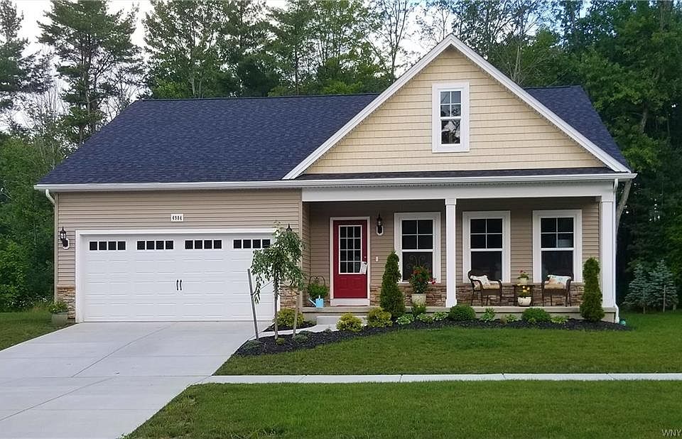 1st image of 4979 Waterford Ln